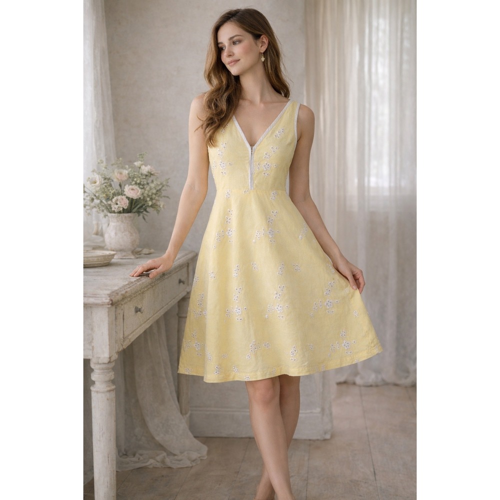Elevenses Anthropologie Yellow Floral Eyelet Cotton‎ Fit Flare Dress Size 10